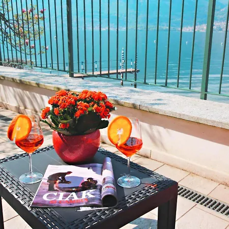 Romantic Dream On The Lake