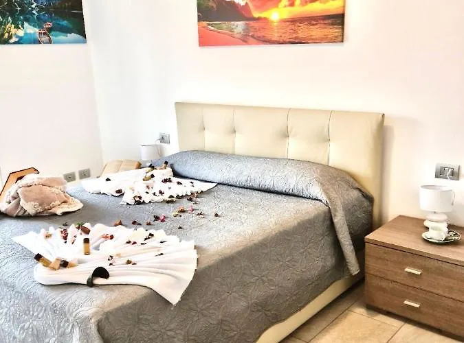 Апартаменты Romantic Dream On The Lake Лезено